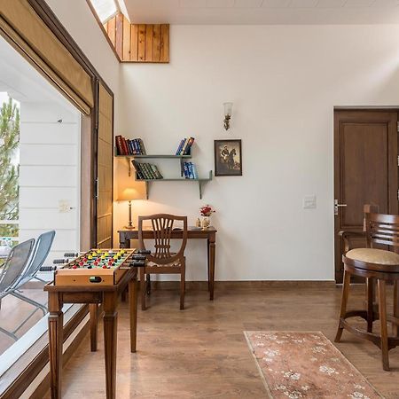 StayVista at Bellevue Kasauli Exterior foto