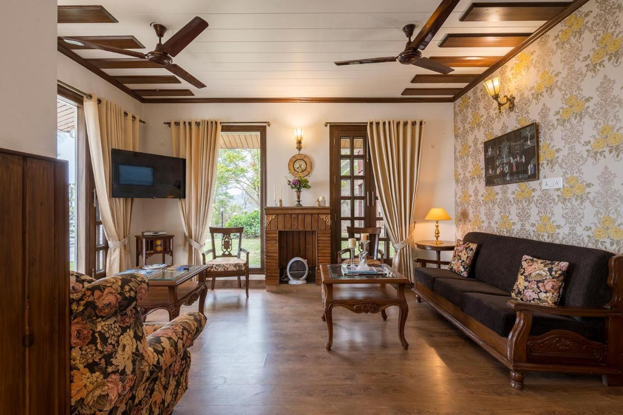 StayVista at Bellevue Kasauli Exterior foto