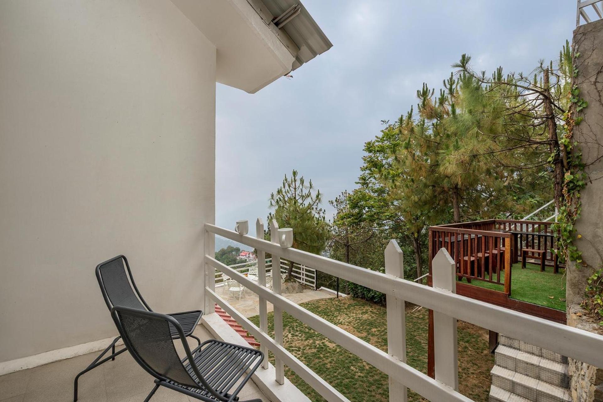 StayVista at Bellevue Kasauli Exterior foto
